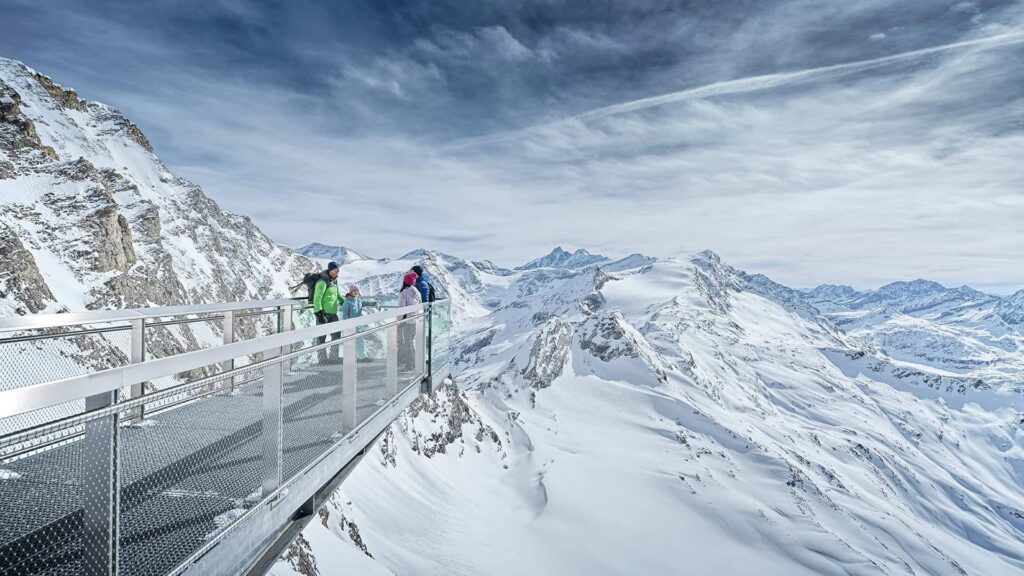 Kitzsteinhorn glacier winter viewing platform